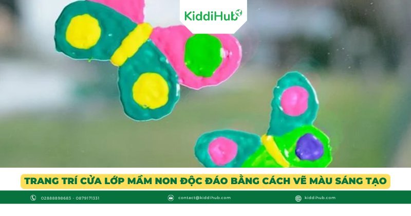 Trang trí cửa lớp mầm non độc đáo bằng cách vẽ màu sáng tạo