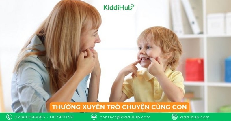 Thường xuyên trò chuyện cùng con