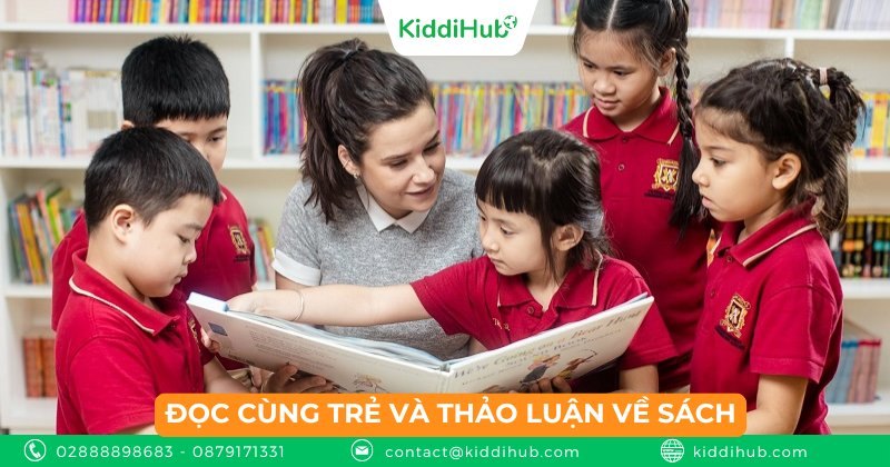Đọc cùng trẻ và thảo luận về sách