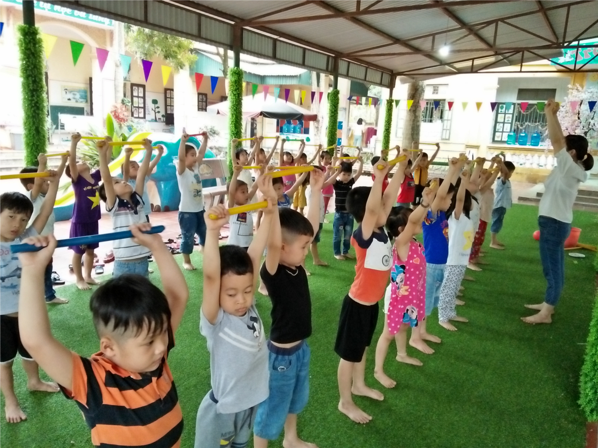 khi-nao-nen-cho-tre-di-hoc