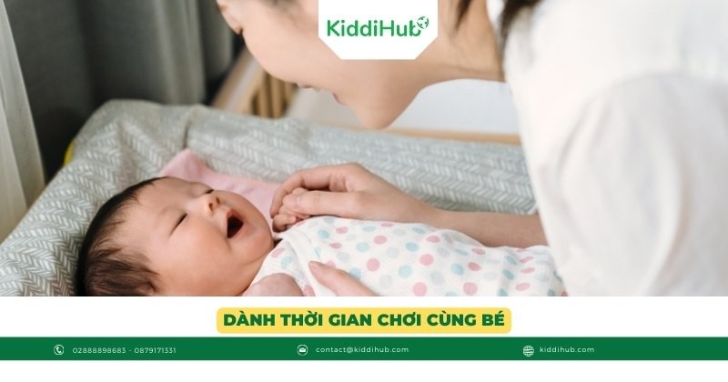 Dành thời gian chơi cùng bé