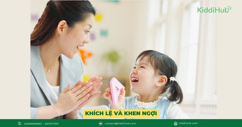Khích lệ và khen ngợi