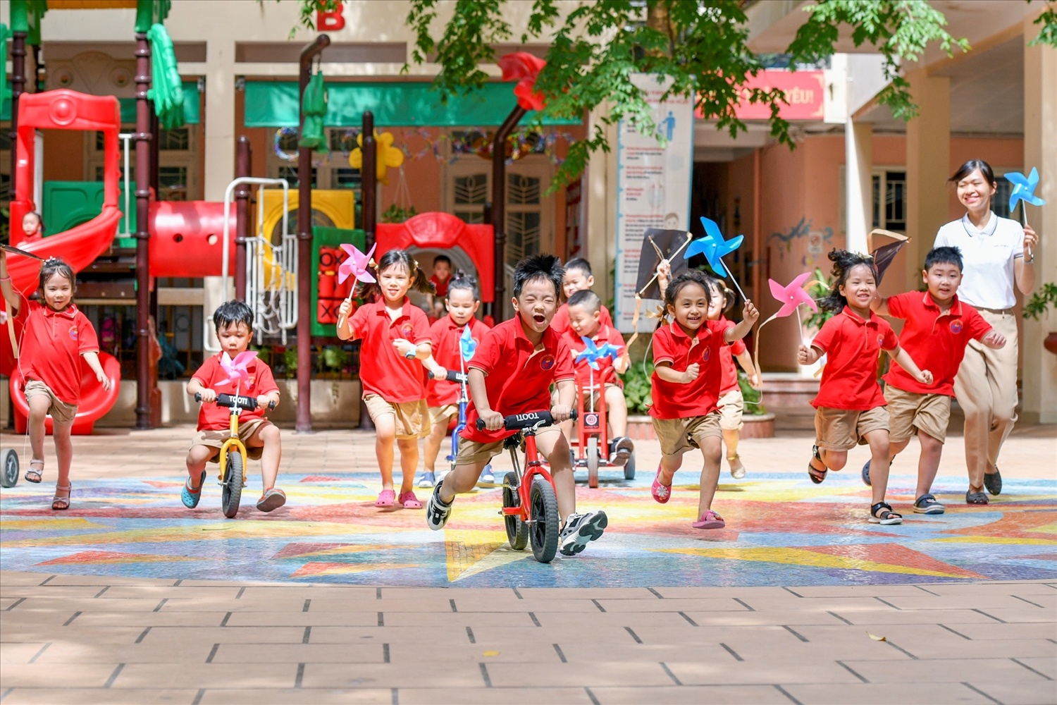 Hoạt động hè cho trẻ mầm non