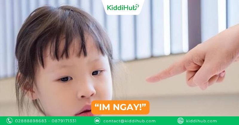“Im ngay!”