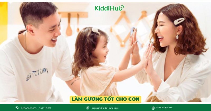 Làm gương tốt cho con