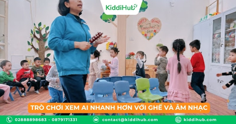 Trò chơi xem ai nhanh hơn với ghế và âm nhạc