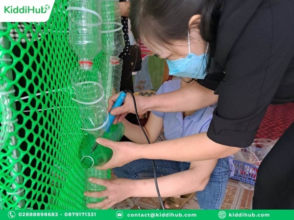 Bước 3: Trang trí và đánh số/chữ