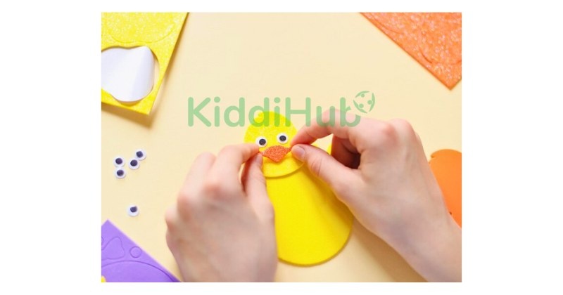 Làm con gà từ giấy