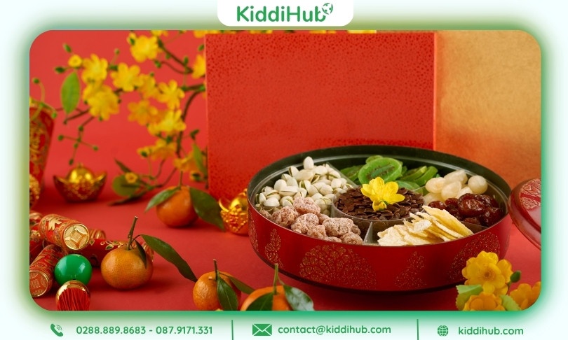 Trang trí Tết 2026 với hộp bánh kẹo, mứt đầy sáng tạo