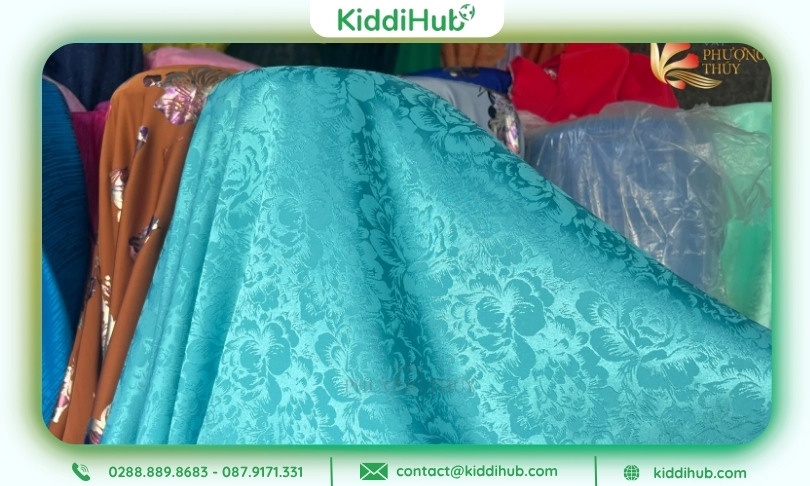 Tặng quà 20/10 cho cô giáo bằng vải áo dài truyền thống, tinh tế