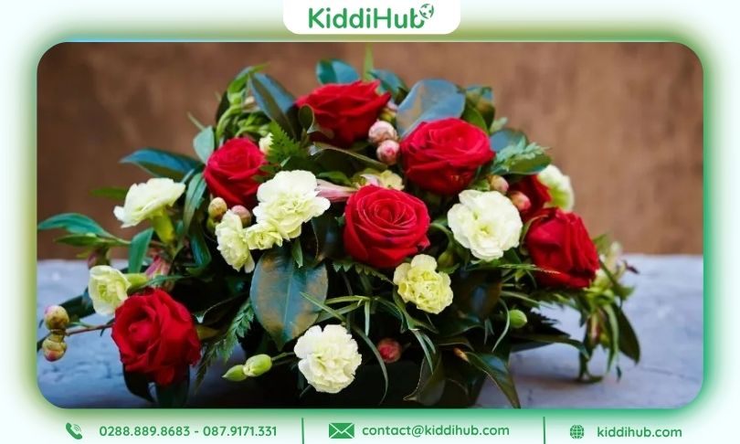 Mẫu cắm hoa đẹp rực rỡ – Tôn vinh nghề cao quý