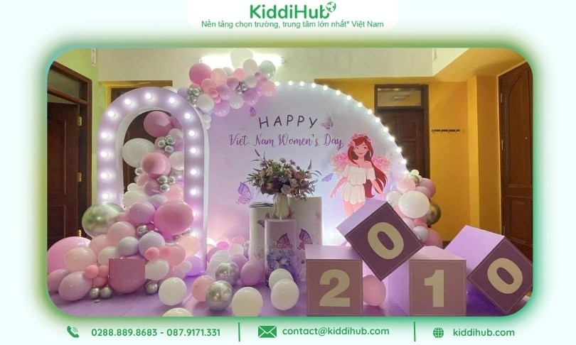 Phông 20/10 tối giản nhưng vẫn nổi bật và sang trọng