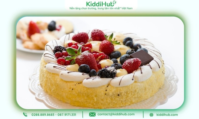 Bánh kem mừng 20/10 dành bạn gái xinh xắn, lãng mạn