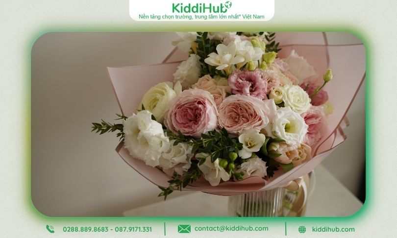 Tặng hoa hồng cho người thân nhân ngày 20/10