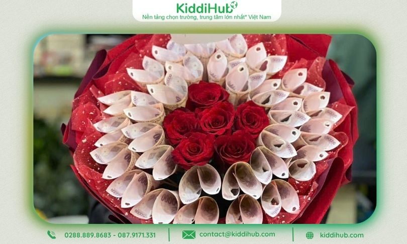 Bó hoa tiền 50K mix hoa hồng sáp đỏ