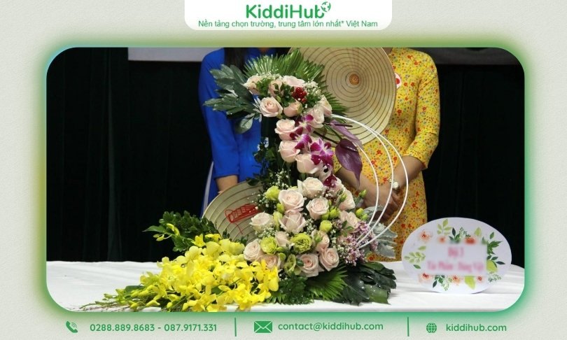 Thi cắm hoa 20/10 chủ đề “Tôn Vinh”