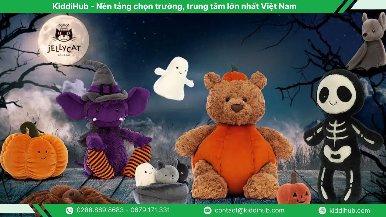 Những nhân vật Halloween trong đồ chơi