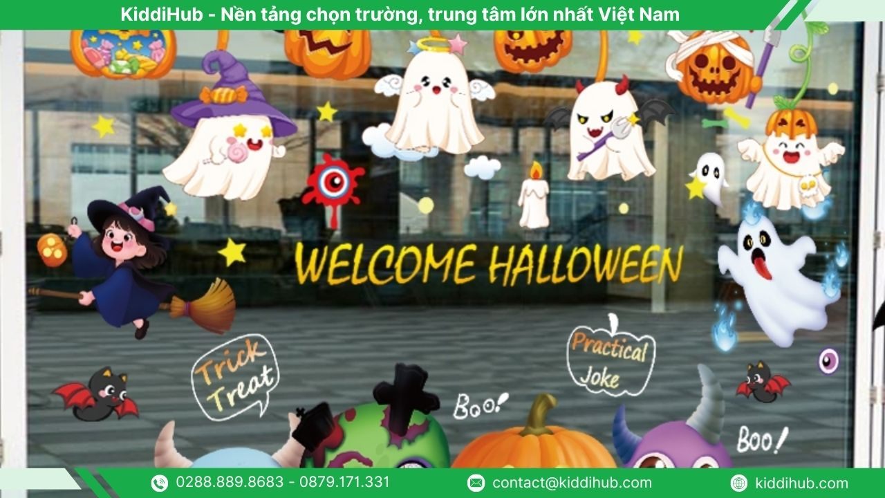 Gắn phụ kiện trang trí 3D