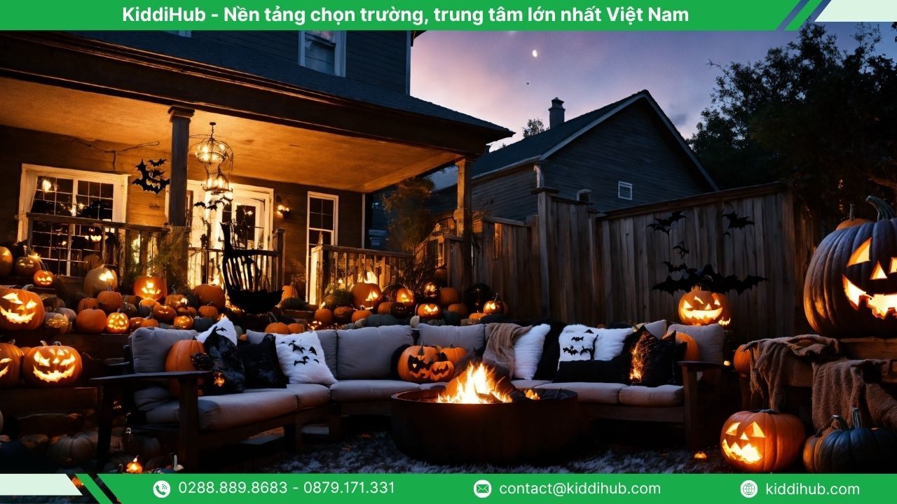 Khu vực bàn ngồi của khách