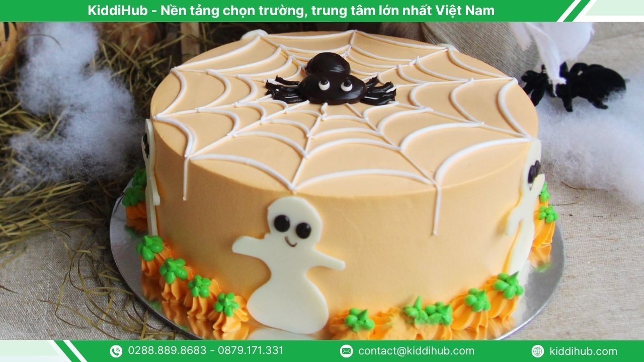 Bánh sinh nhật Halloween cho bé