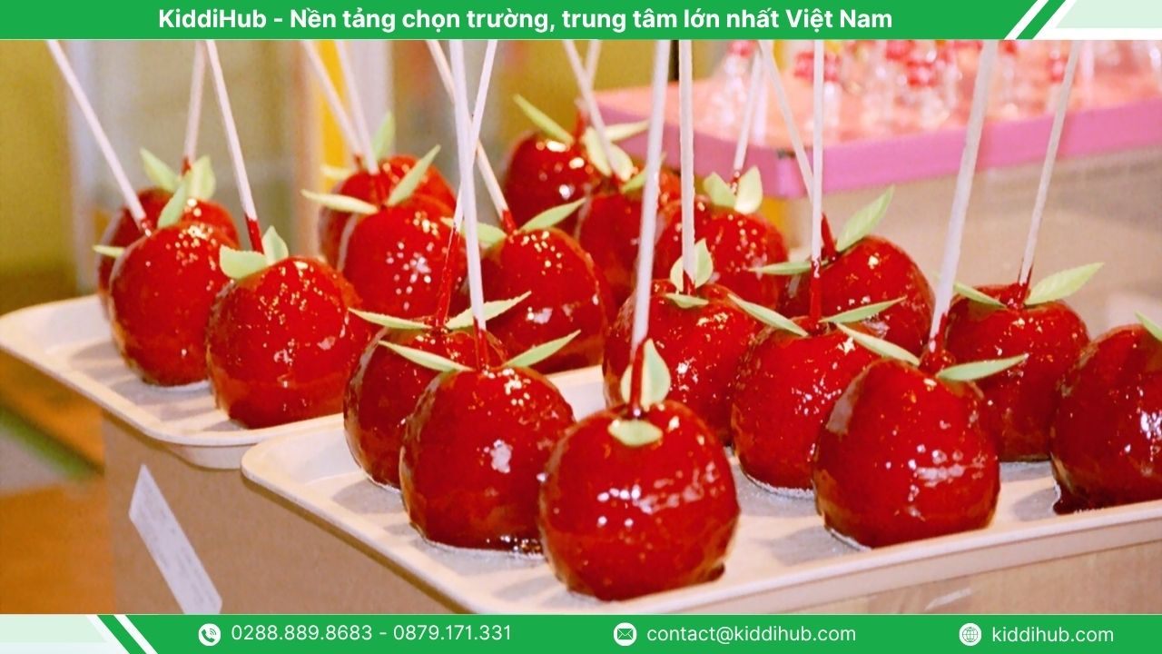 Cách làm kẹo táo Halloween Candy Apple