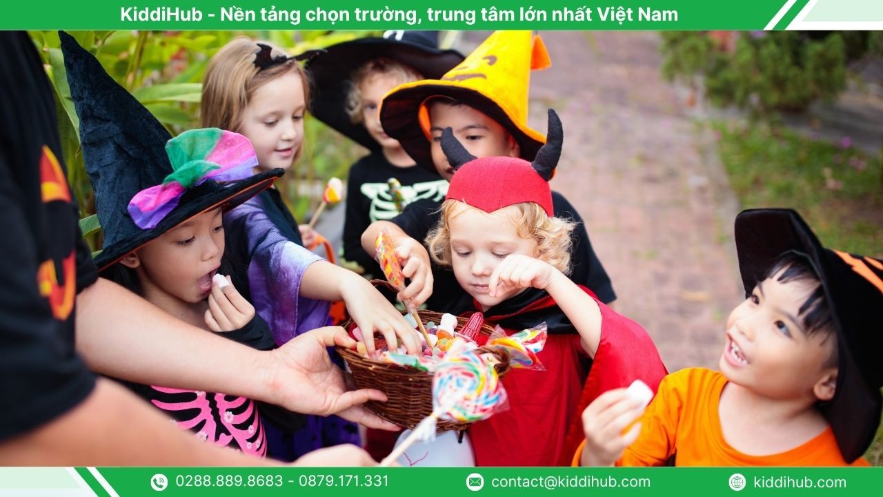Điểm thu hút nhiều trẻ em và gia đình tham gia Trick or Treat