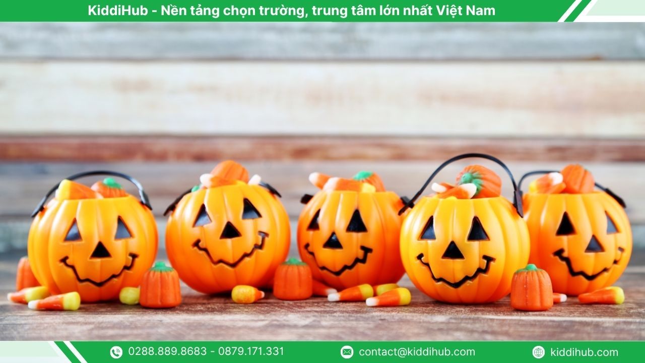 Ý tưởng làm túi xin kẹo Halloween