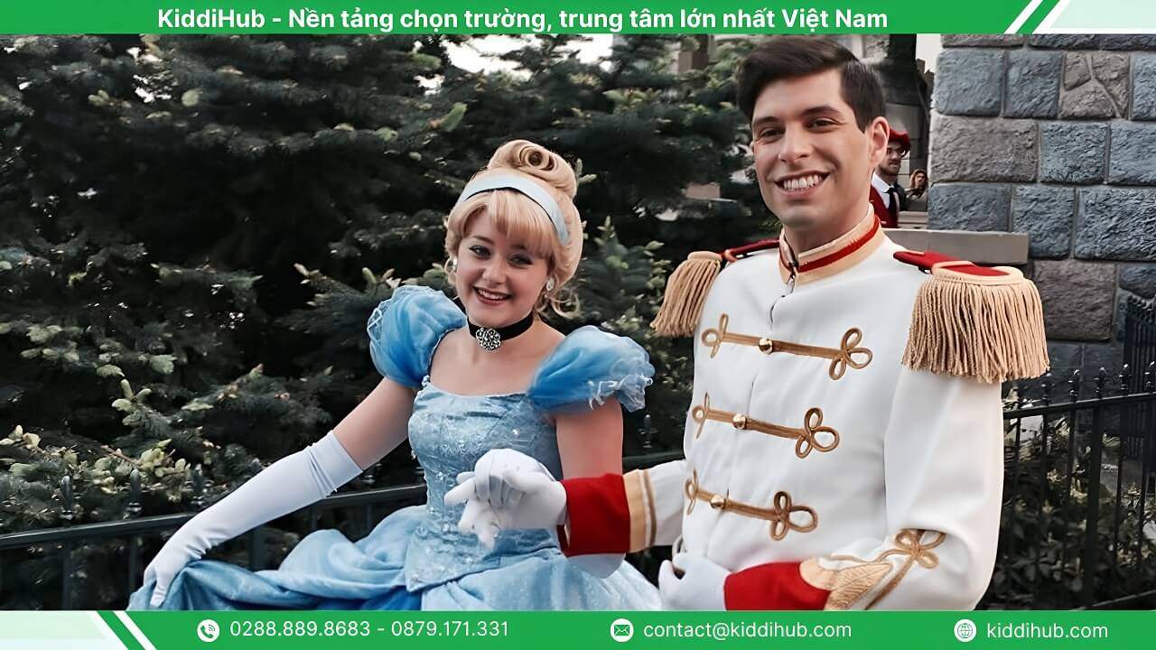 Hóa trang thành công chúa trong Halloween Cinderella