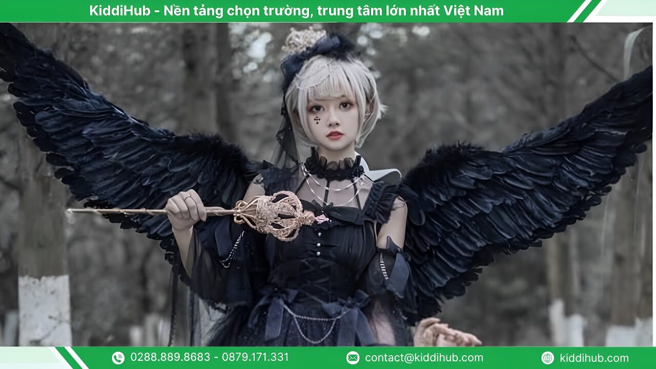 Hóa trang Halloween sexy thiên thần sa ngã
