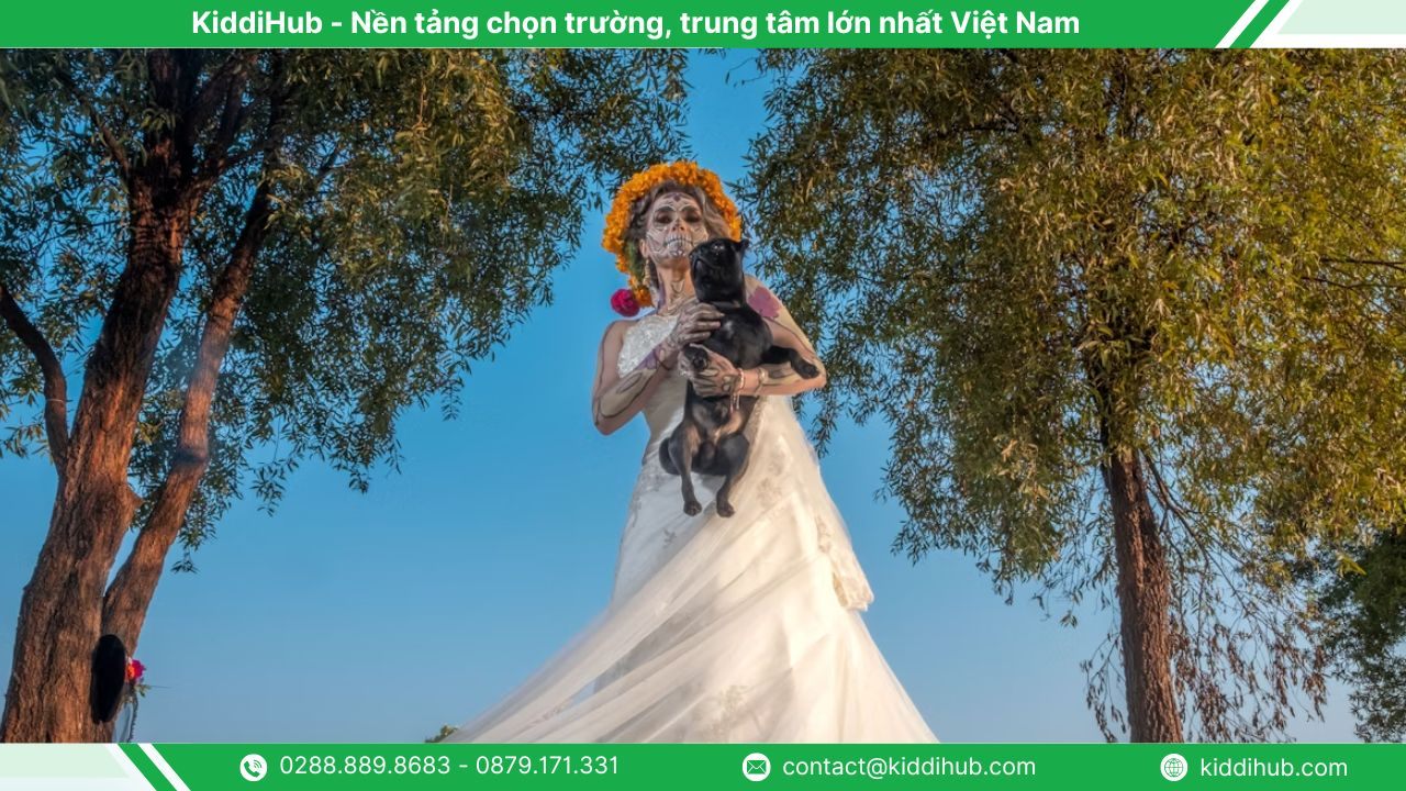 Hoàn thiện hóa trang cô dâu ma