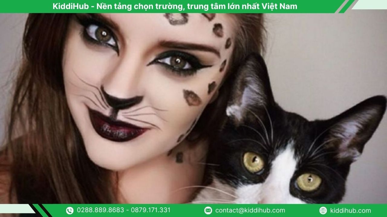 Hóa trang mèo phù thủy
