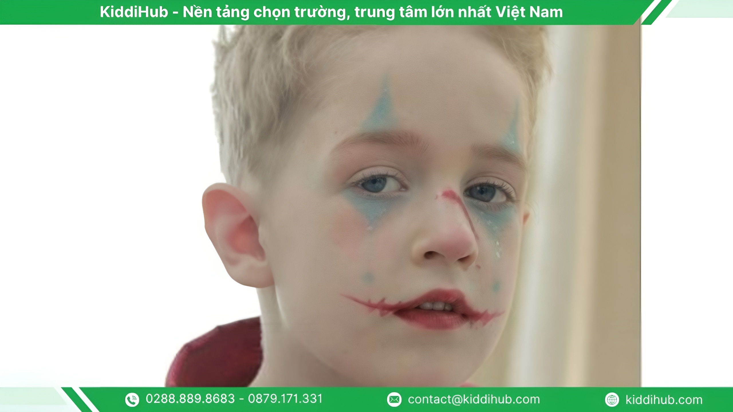 Vẽ mặt Halloween Joker