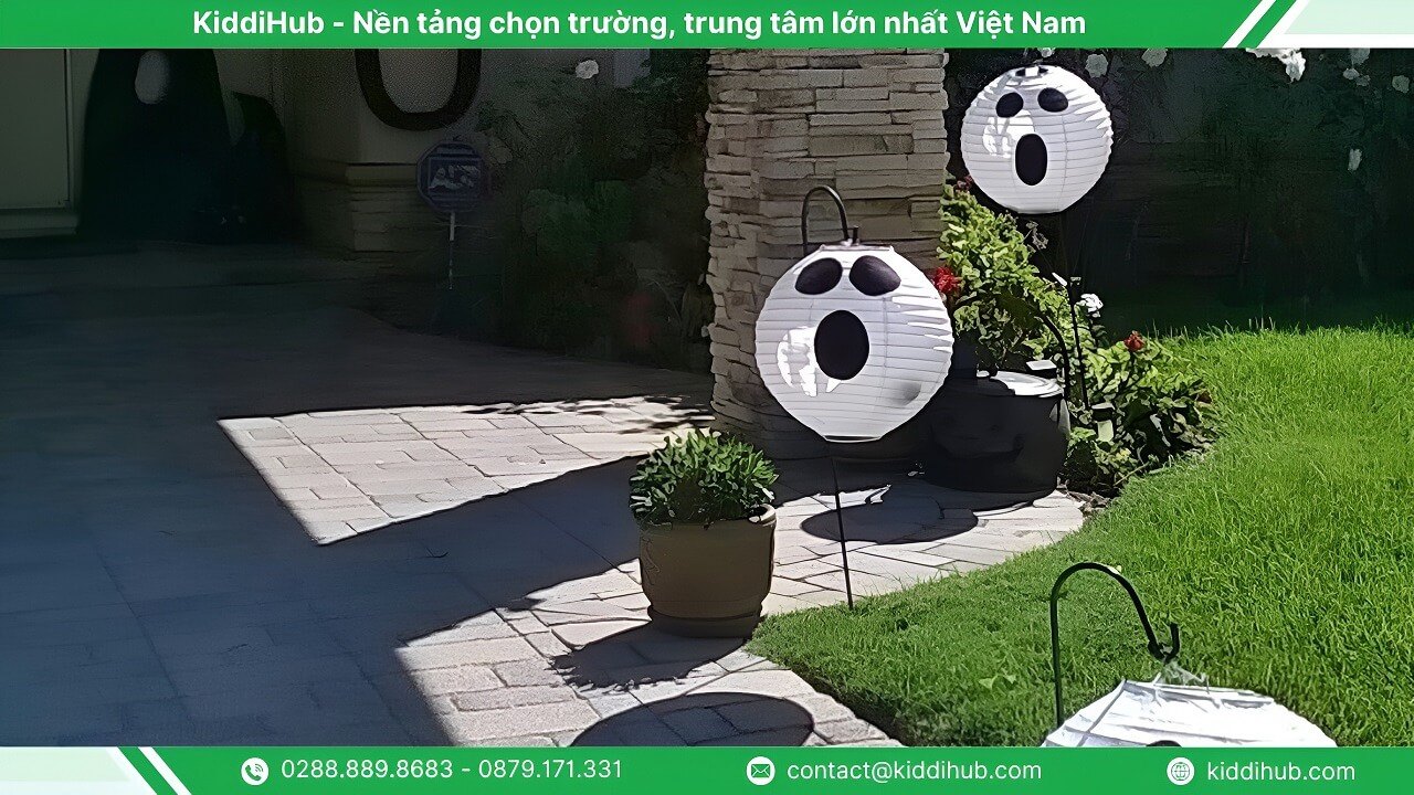 Ý tưởng trang trí nhà Halloween với đèn lồng