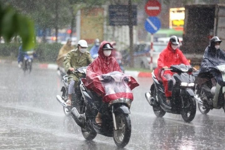 thoi-tiet-tet-duong-lich-mien-trung-se-lanh-co-mua