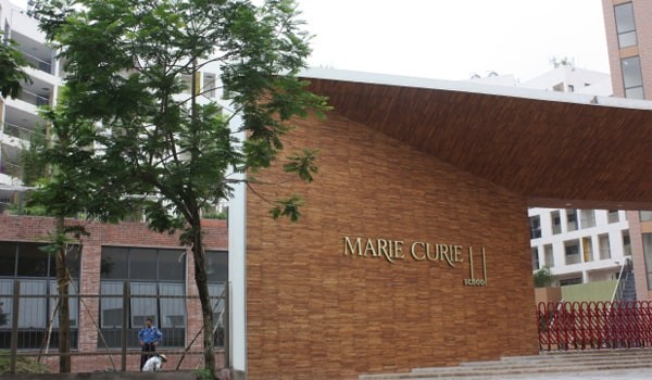 Học phí trường tiểu học Marie Curie