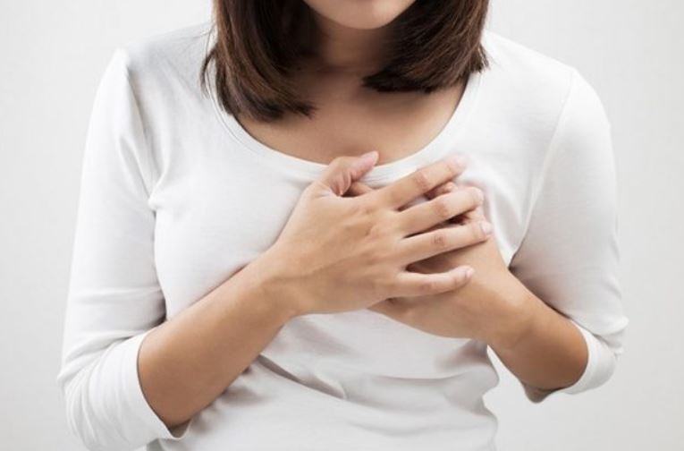 mang-thai-khi-cho-con-bu