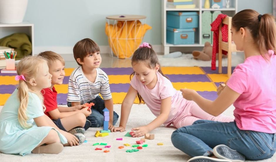 ky-nang-cho-tre-18-24-thang-3