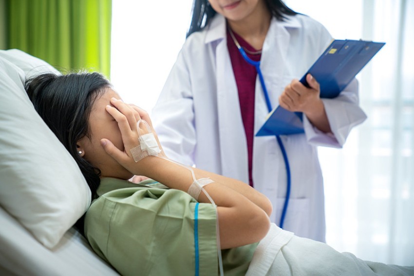 say-thai-bao-lau-thi-duoc-an-hai-san