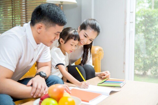 dạy con không đòn roi