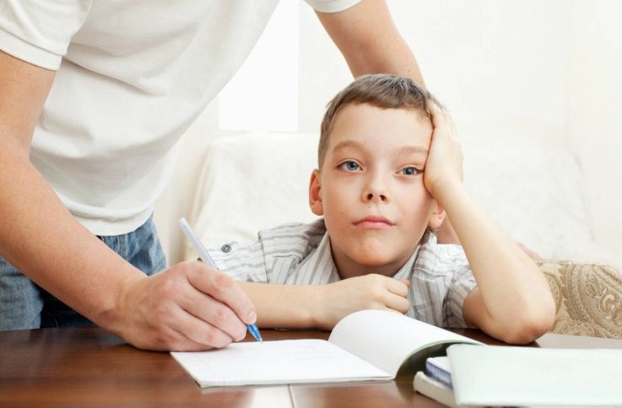 tre-cham-noi-khong-tap-trung-3