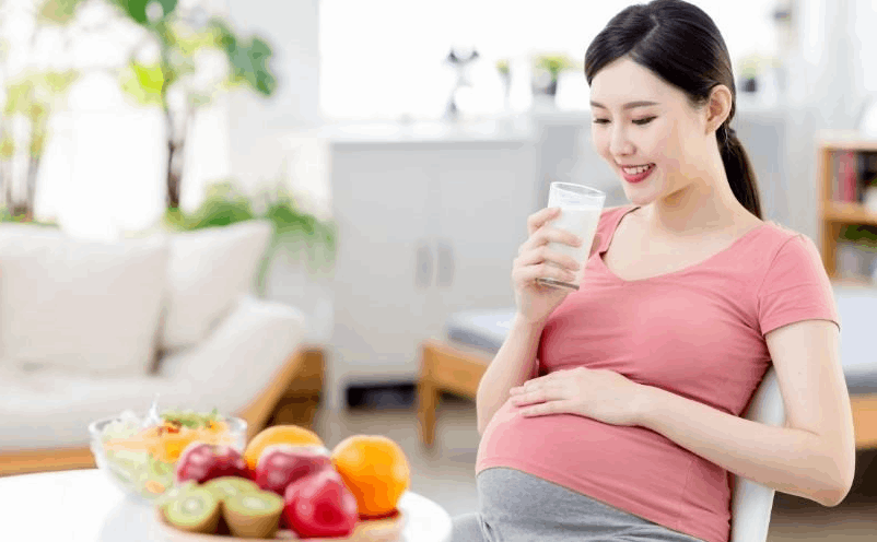 uong-sua-bau-bi-tieu-chay