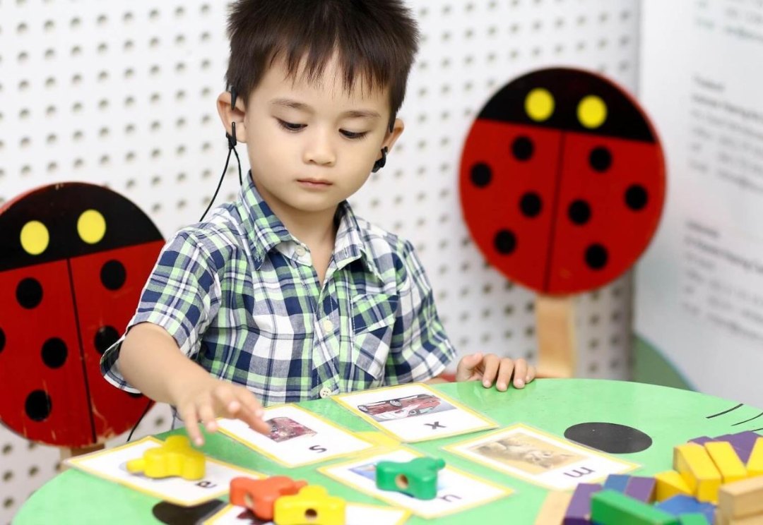 day-tieng-anh-cho-be-1-tuoi-5