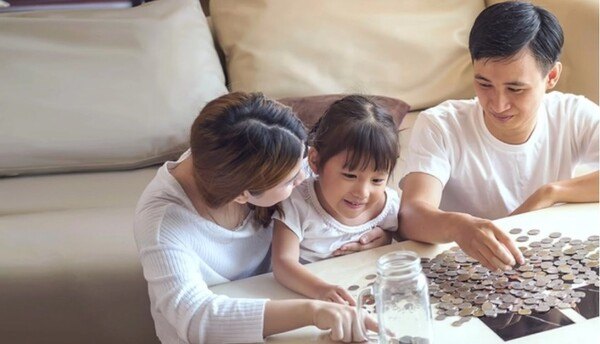 dạy con cách tiêu tiền