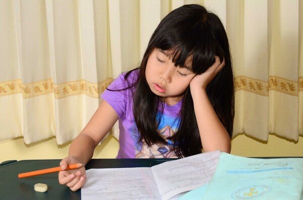 dạy con cách tập trung