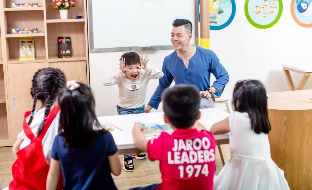 vua-hoc-vua-choi-tieng-anh-1