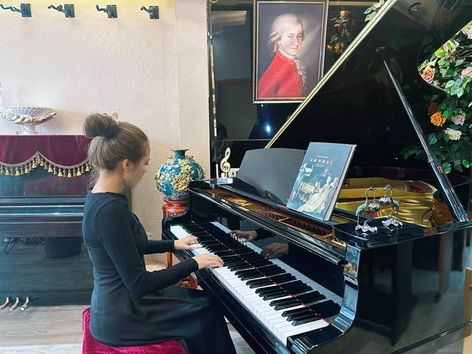 Trung tâm Âm nhạc Music House - Ngọc Khánh