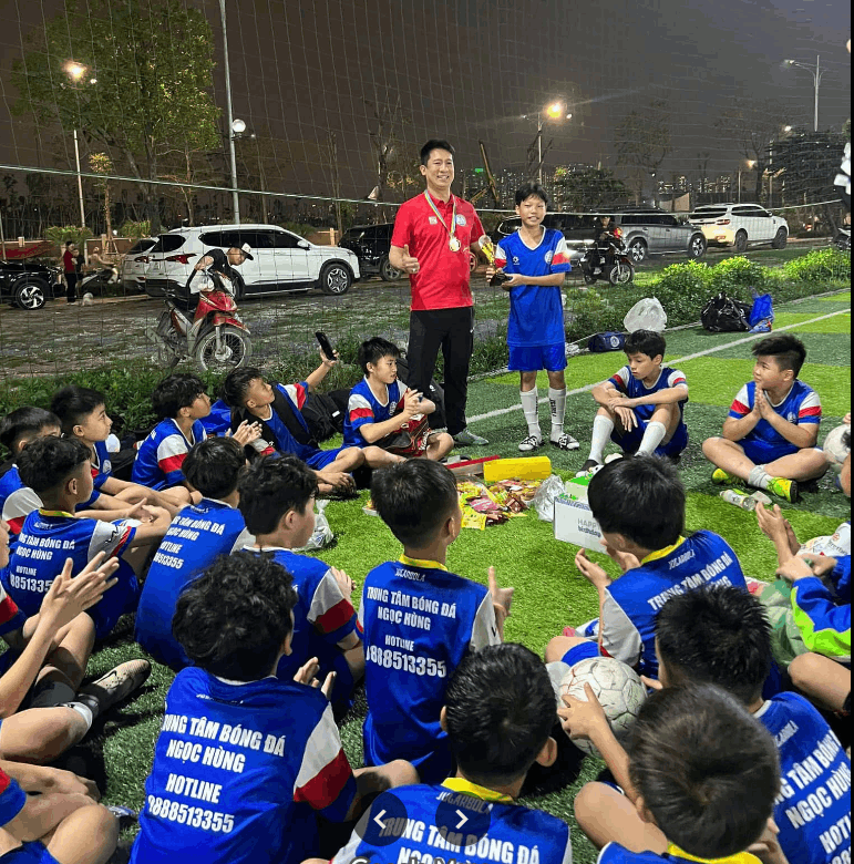 Trung tâm Bóng Đá Ngọc Hùng - Thanh Xuân