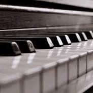 Trung tâm Dạy piano Hòa Music - Liên Chiểu