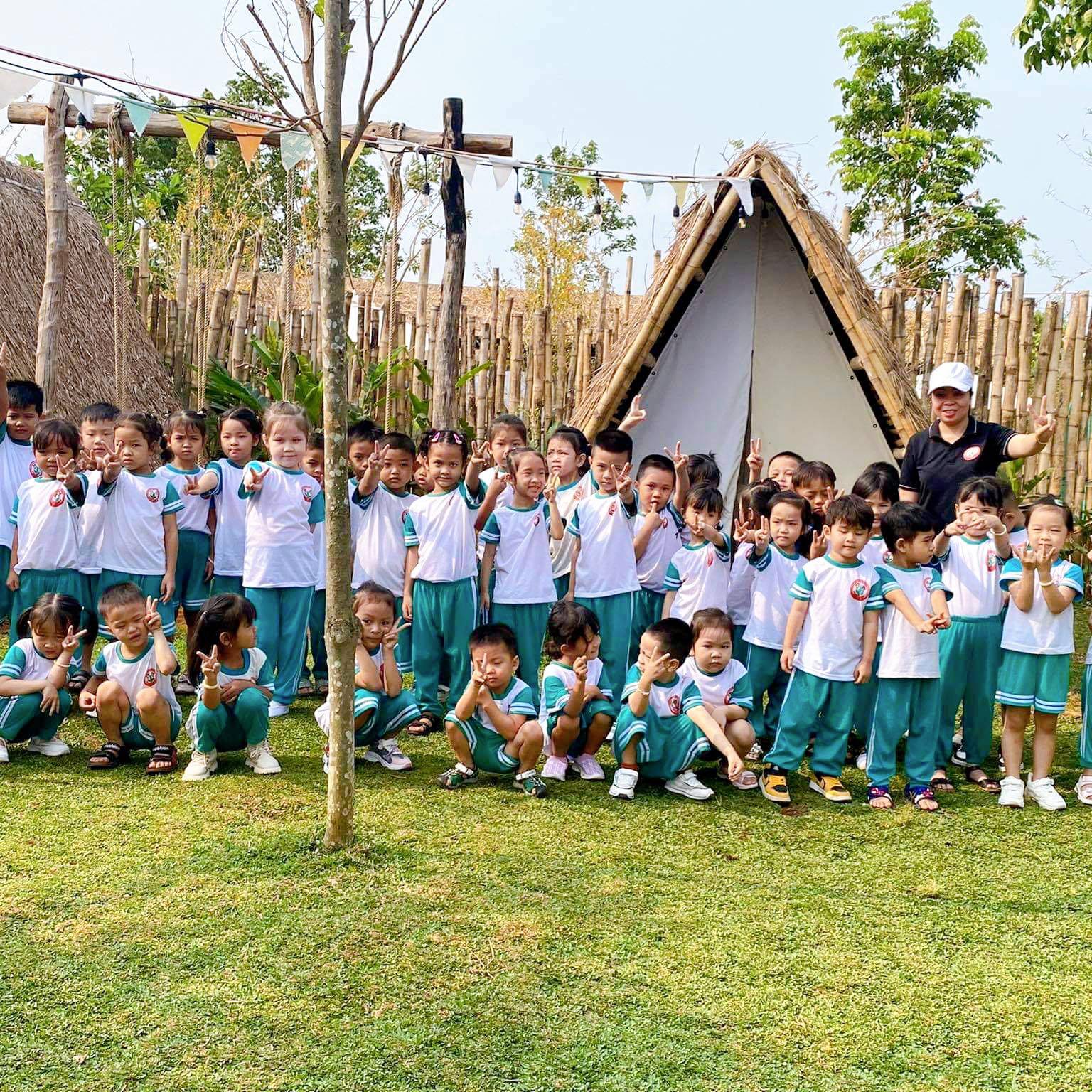 Trường mầm non tư thục Họa Mi - Thắng Lợi