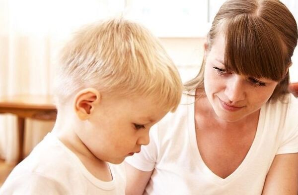 khong-cho-tre-di-hoc-mam-non-4